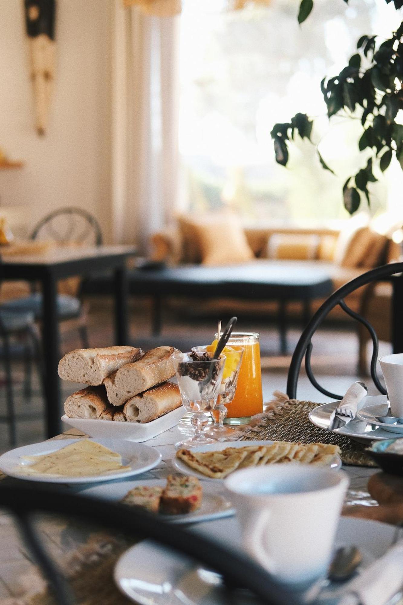 Dar Almajula Hotel Szavíra Kültér fotó